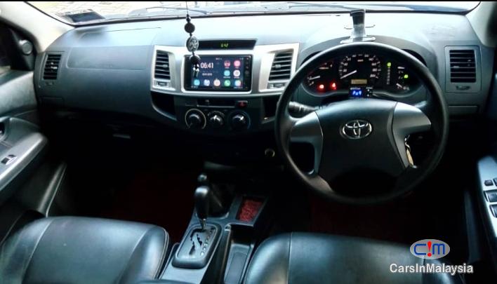 Toyota Hilux 2.5-LITER 4X4 TURBO DIESEL AUTO Automatic 2015 - image 16
