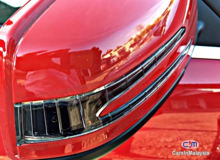 Mercedes Benz C180 CGI 1.6-LITER LUXURY SEDAN Automatic 2013 - image 12