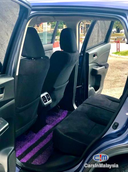 Picture of Honda CR-V 2.0-LITER ECONOMIC FAMILY SUV Automatic 2013 in Malaysia