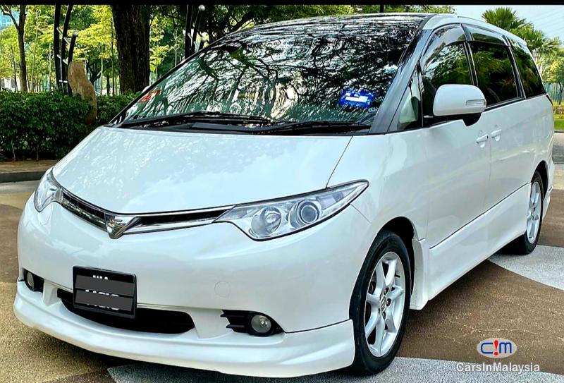 Toyota Estima 3.5-LITER LUXURY FAMILY MPV Automatic 2014 in Kuala Lumpur