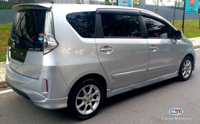Perodua Alza 1.5-LITER ECONOMY 7 SEATER FAMILY MPV Automatic 2016 in Malaysia