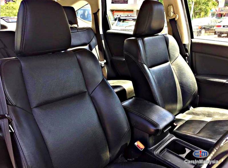 Honda CR-V 2.0-LITER LUXURY FAMILY SUV Automatic 2015 - image 11