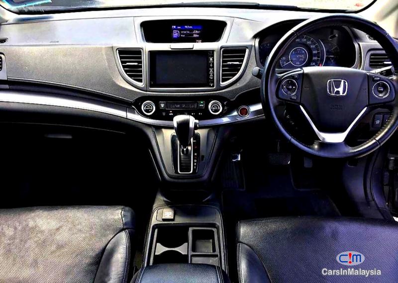 Honda CR-V 2.0-LITER LUXURY FAMILY SUV Automatic 2015 - image 8