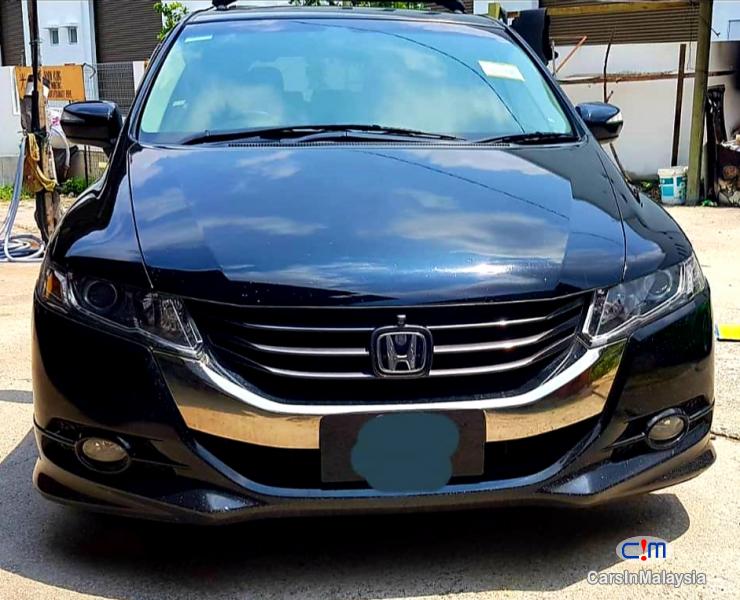 Honda Odyssey 2.4-LITER LUXURY 7 SEATERS FAMILY MPV Automatic 2014 - image 3