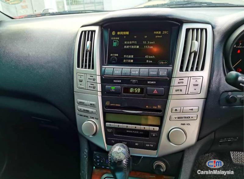Toyota Harrier 2.4-LITER LUXURY SUV Automatic 2011 - image 4