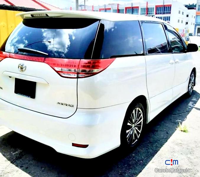 Toyota Estima 2.4-LITER LUXURY MPV 7 SEATER Automatic 2011