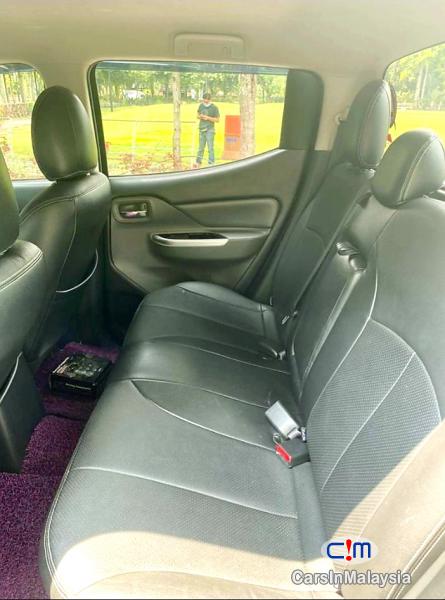 Picture of Mitsubishi Triton 2.5-LITER DOUBLE CAB CHASSIS 4X4 DIESEL TURBO Automatic 2017 in Malaysia