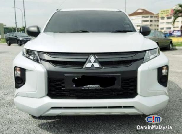Mitsubishi Triton 2.5-LITER DOUBLE CAB CHASSIS DIESEL TURBO Manual 2020 in Selangor
