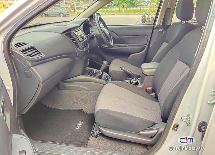 Picture of Mitsubishi Triton 2.5-LITER DOUBLE CAB CHASSIS DIESEL TURBO Manual 2020 in Malaysia