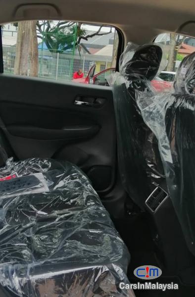 Honda City 1.5-LITER NEW CAR ECONOMY SEDAN Automatic 2021 - image 7
