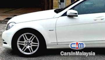 Mercedes Benz C200 CGI 1.8-LITER AMG LUXURY TURBO SPORT SEDAN Automatic 2014 - image 9