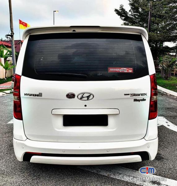 Picture of Hyundai Grand Starex 2.5-LITER 11 SEATER FAMILY MPV Automatic 2013 in Selangor