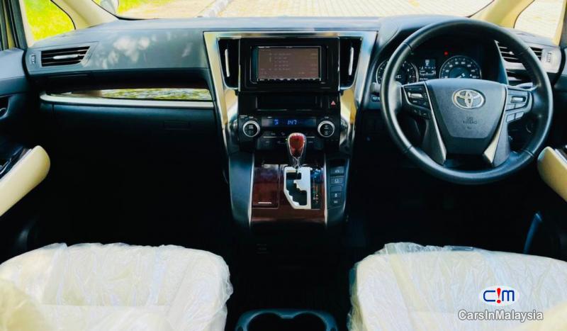 Picture of Toyota Alphard 2 5-LITER LUXURY FAMILY MPV SAMBUNG BAYAR Automatic 2017 in Penang