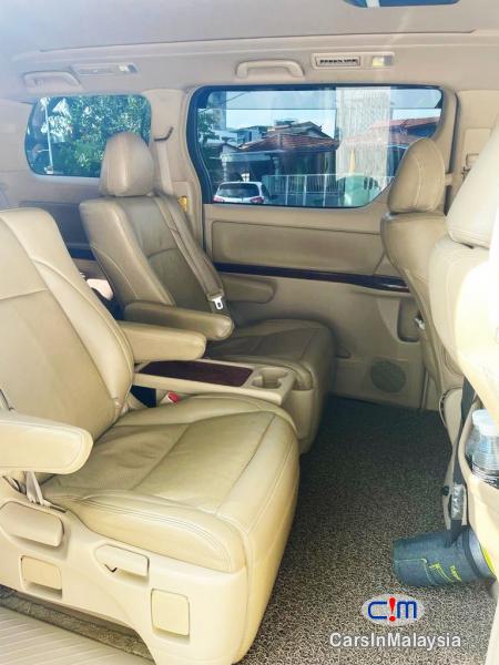 Toyota Vellfire 3.5-LITER FAMILY LUXURY MPV FULL SPEC KERETA SAMBUNG BAYAR Automatic 2014 - image 9