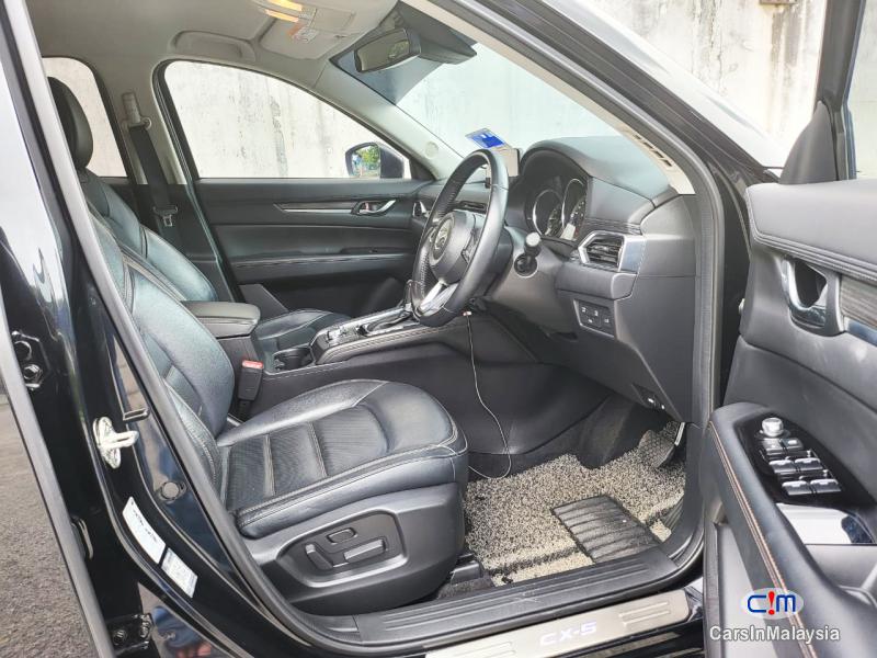 Mazda CX-5 2.5-LITER LUXURY SUV KERETA SAMBUNG BAYAR Automatic 2019 - image 12