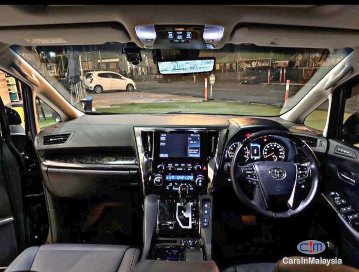 Picture of Toyota Alphard 2.5-LITER KERETA SAMBUNG BAYAR LUXURY FAMILY MPV NEW FACELIFT Automatic 2022 in Kuala Lumpur