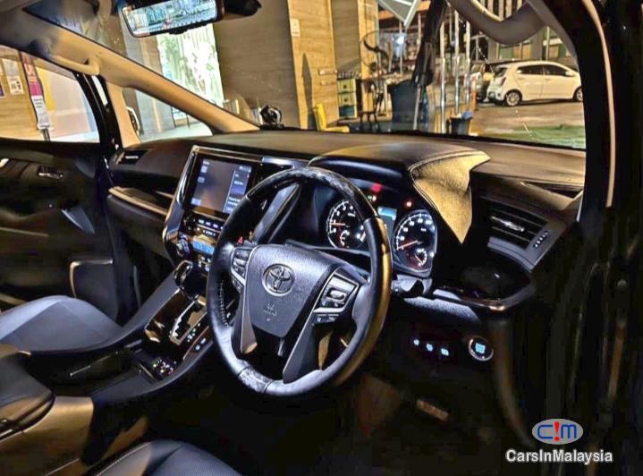 Picture of Toyota Alphard 2.5-LITER KERETA SAMBUNG BAYAR LUXURY FAMILY MPV NEW FACELIFT Automatic 2022 in Malaysia