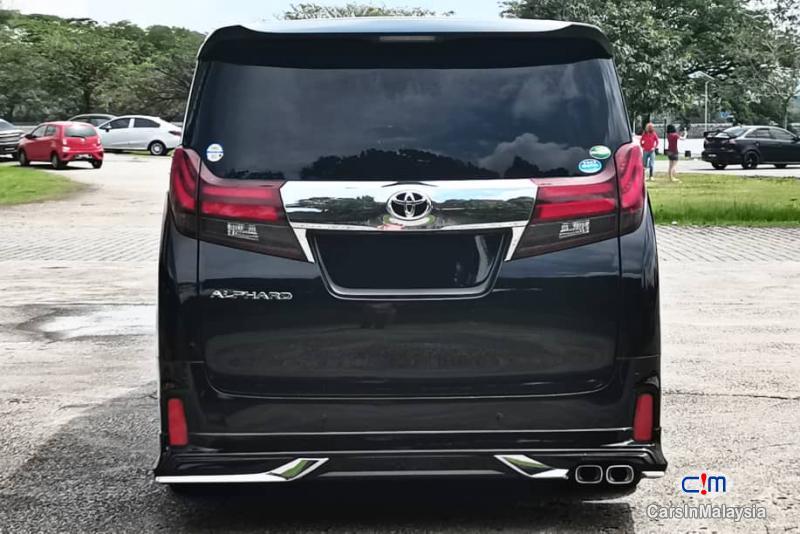 Toyota Alphard 2.5-LITER LUXURY FAMILY KERETA SAMBUNG BAYAR Automatic 2018 - image 11