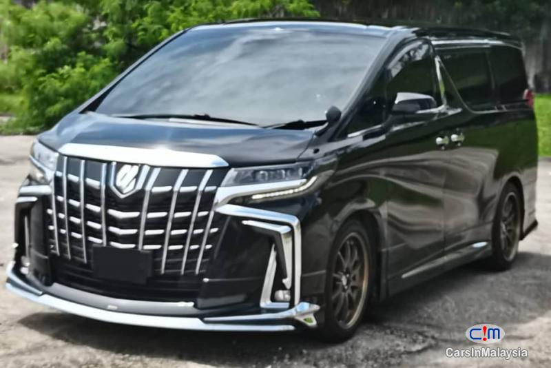 Toyota Alphard 2.5-LITER LUXURY FAMILY KERETA SAMBUNG BAYAR Automatic 2018 in Kuala Lumpur