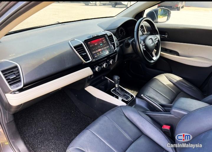Honda City 1.5-LITER ECONOMIC SEDAN Automatic 2022 in Kuala Lumpur - image