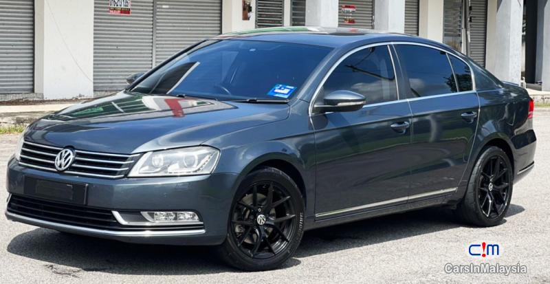 Volkswagen Passat 1.8-LITER LUXURY SEDAN CAR CONTINUE LOAN Automatic 2015 - image 2