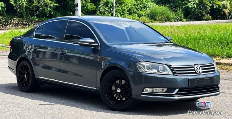 Volkswagen Passat 1.8-LITER LUXURY SEDAN CAR CONTINUE LOAN Automatic 2015 - image 8