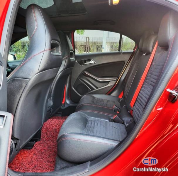 Mercedes Benz A250 2.0-LITER LUXURY SPORTS HB Automatic 2019 - image 10