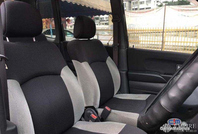 Picture of Perodua Kenari Automatic 2011 in Malaysia