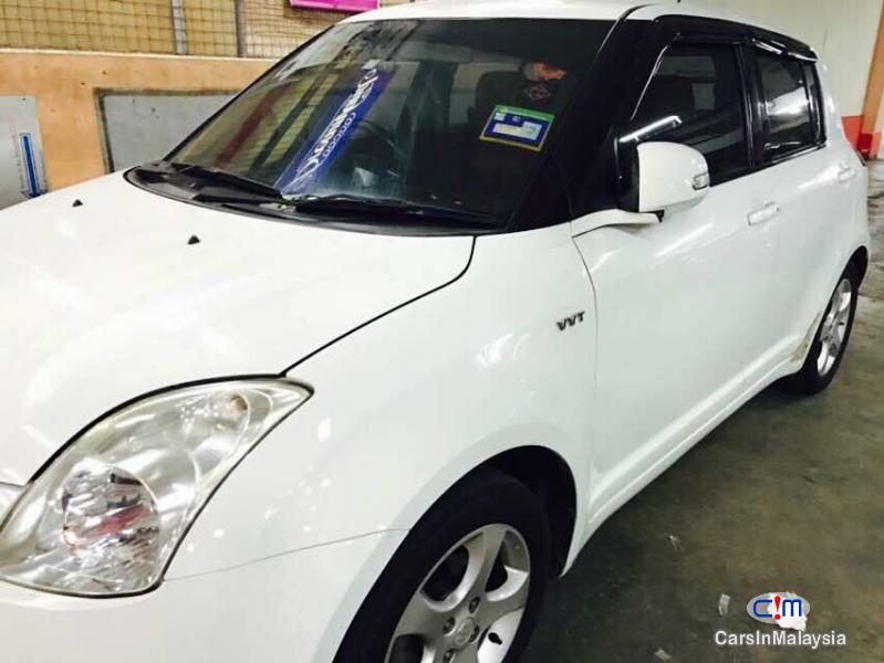 Suzuki Swift Automatic 2011 - image 4
