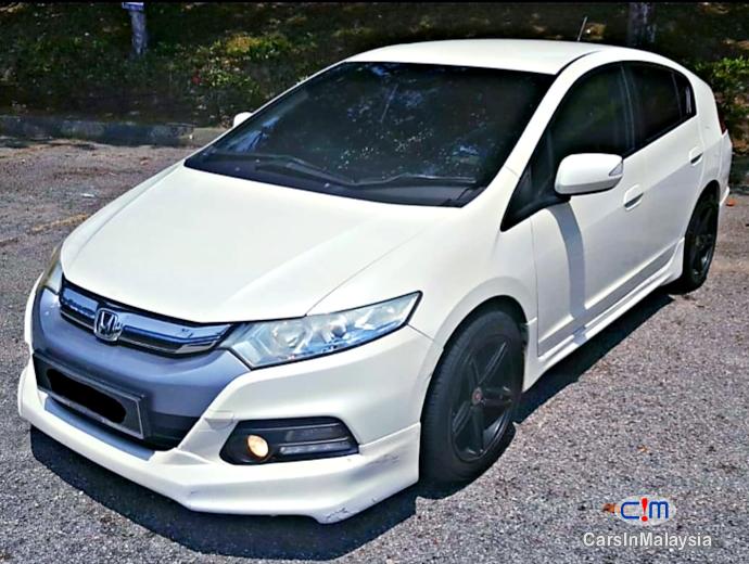 Honda Insight 1.4-LITER FUEL ECONOMY SEDAN HYBRID Automatic 2012 - image 5