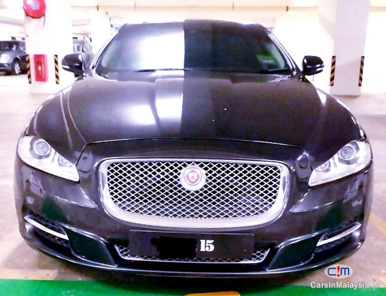 Picture of Jaguar 2.0-LITER LUXURY SEDAN TURBO Automatic 2014