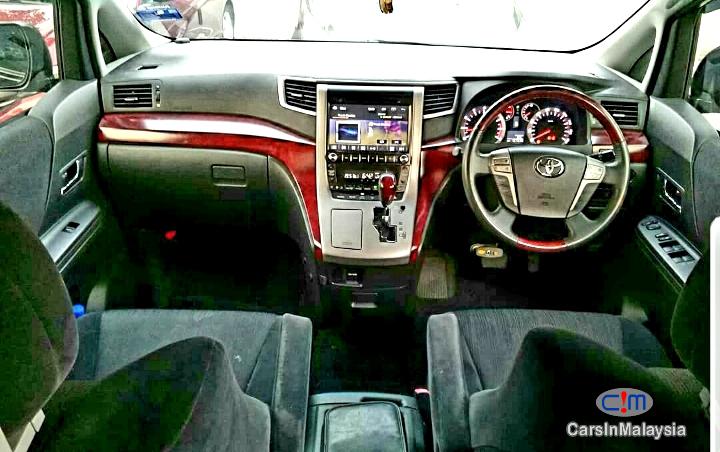 Toyota Vellfire 2.4  Mpv Automatic 2011 - image 11