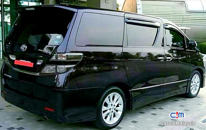 Toyota Vellfire 2.4  Mpv Automatic 2011 in Selangor
