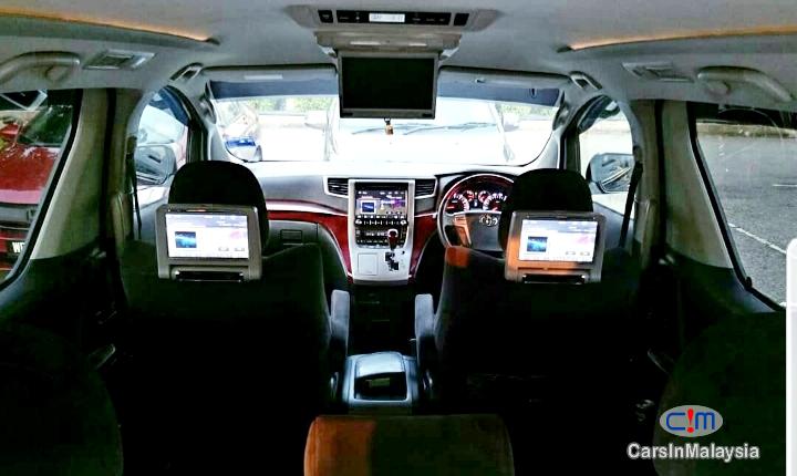 Picture of Toyota Vellfire 2.4  Mpv Automatic 2011 in Malaysia