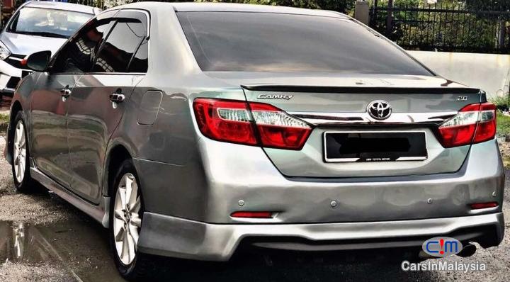 Toyota Camry 2 Automatic 2013 - image 7