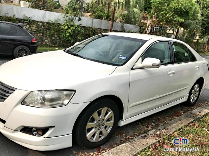 Toyota Camry 2.0 Liter Luxury Leather Seats Automatic 2007