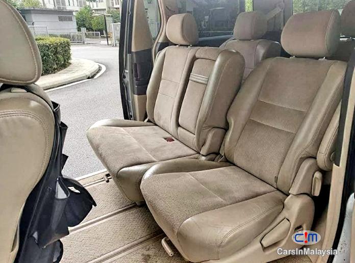 Toyota Alphard 2.4-LITER LUCURY FAMILY MPV 8 SEATER Automatic 2008 in Kuala Lumpur - image