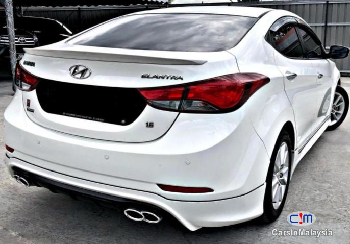 Hyundai Elantra 1.6-LITER NEW FACELIFT LATEST MODEL Automatic 2016 in Malaysia