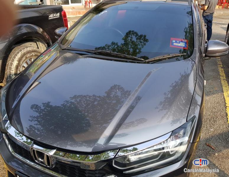 Honda City 1.5-LITER ECONOMY SEDAN Automatic 2018 - image 9