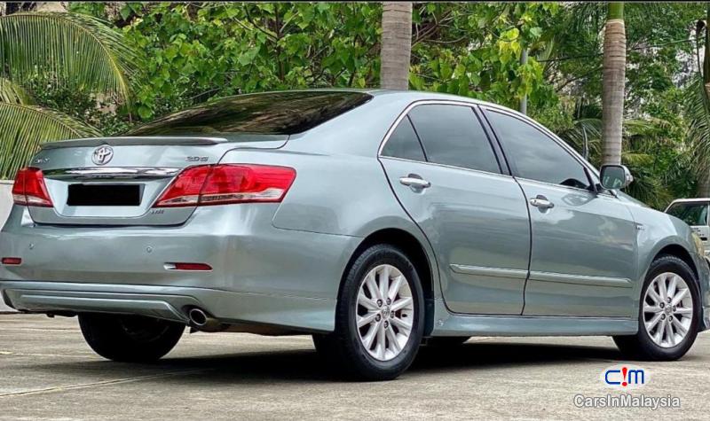 Toyota Camry 2.0-LITER LUXURY SEDAN Automatic 2009 - image 2