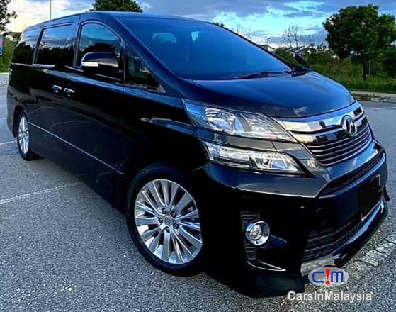 Toyota Vellfire 2 4-LITER LUXURY MPV SUNROOF MOONROOF FULLSPEC Automatic 2014 - image 10