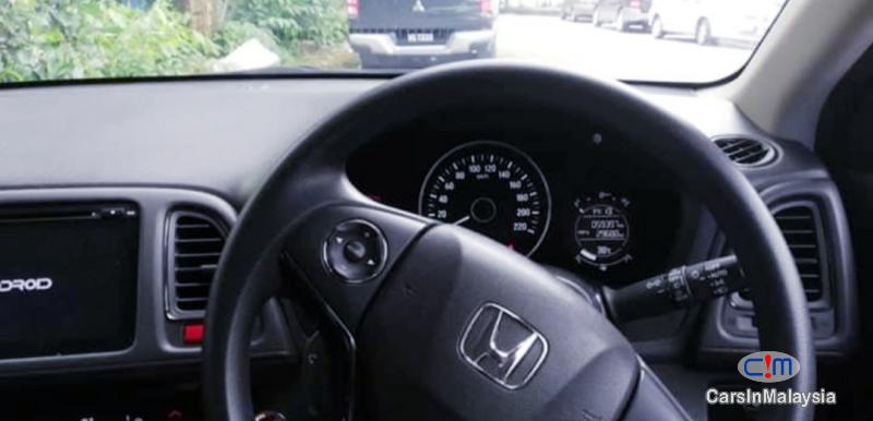 Honda HR-V 1.8-LITER ECONOMY SUV Automatic 2015 - image 4