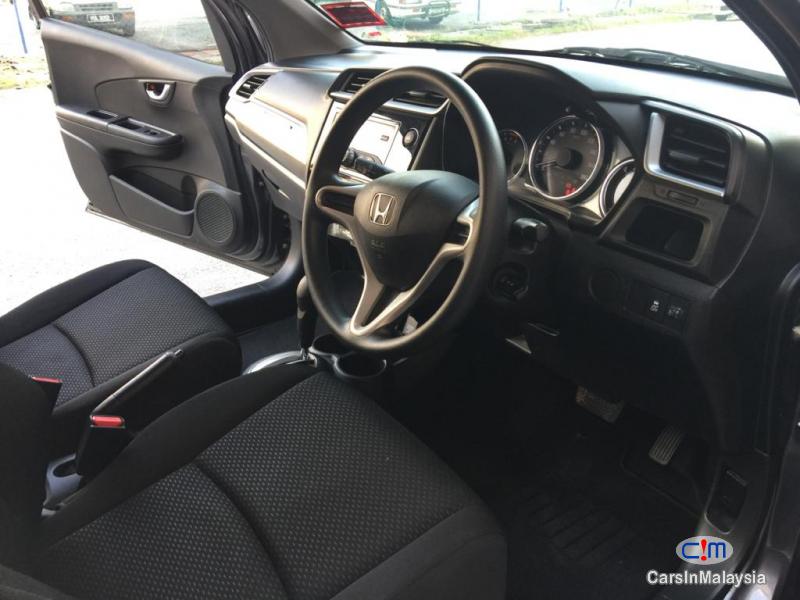 Honda BR-V 1.5-LITER ECONOMY SUV Automatic 2017 - image 7