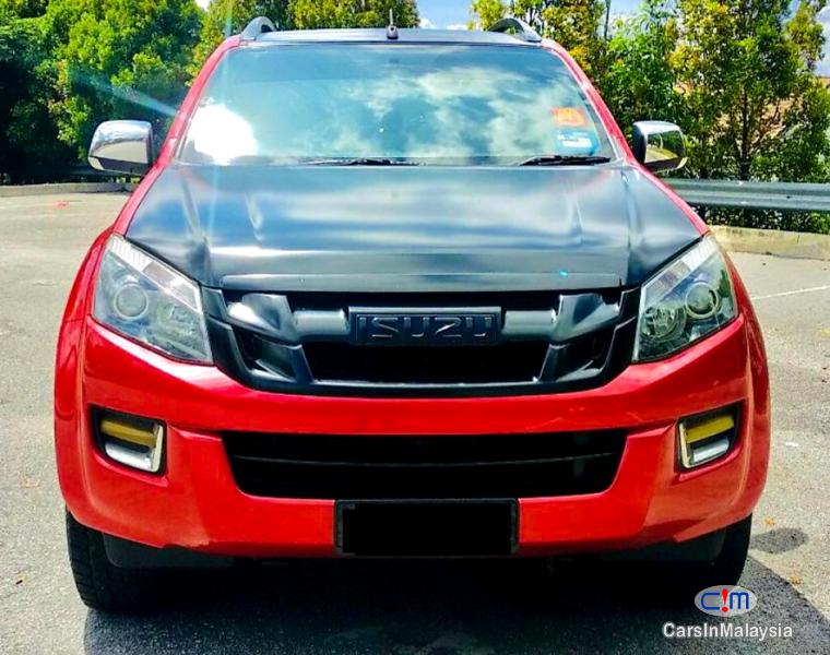 Isuzu D-Max 2.5-LITER 4X4 DOUBLE CAB DIESEL INTERCOOLER TURBO Automatic 2015 in Malaysia