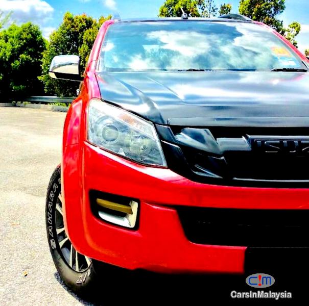 Picture of Isuzu D-Max 2.5-LITER 4X4 DOUBLE CAB DIESEL INTERCOOLER TURBO Automatic 2015 in Selangor