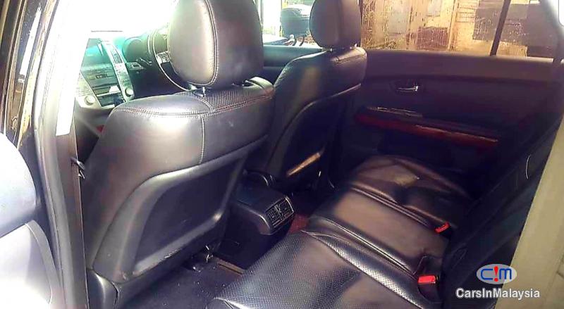 Toyota Harrier 2.4-LITER LUXURY SUV Automatic 2011 in Malaysia