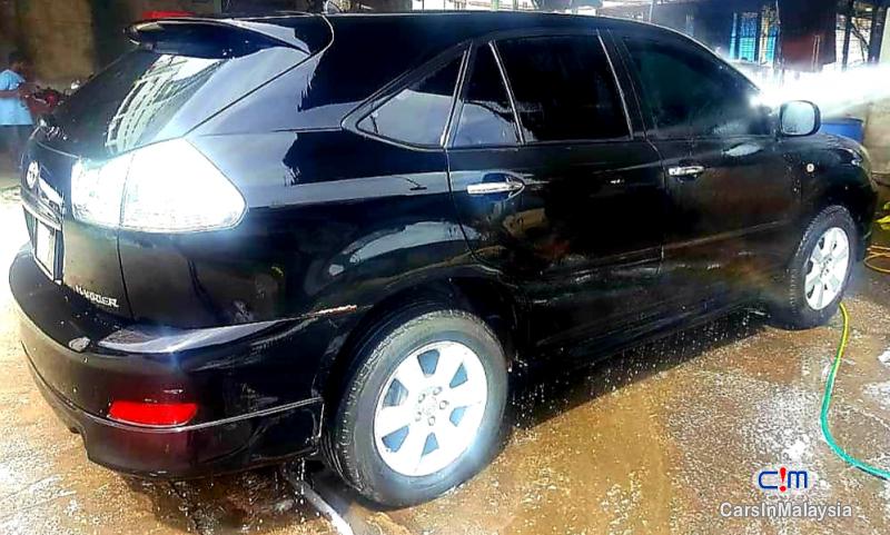 Picture of Toyota Harrier 2.4-LITER LUXURY SUV Automatic 2011 in Malaysia