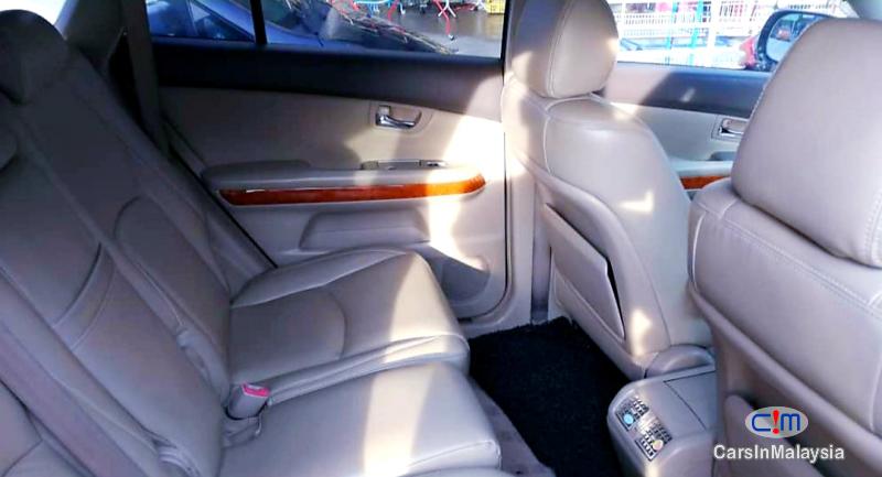 Toyota Harrier 3.0-LITER LUXURY SUV Automatic 2009 in Malaysia - image