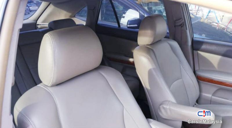 Toyota Harrier 3.0-LITER LUXURY SUV Automatic 2009 - image 9