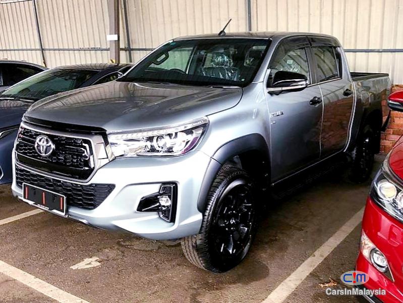 Toyota Hilux 2.4-LITER 4x4 LIMITED EDITION DOUBLE CAB DIESEL TURBO Automatic 2020 - image 2
